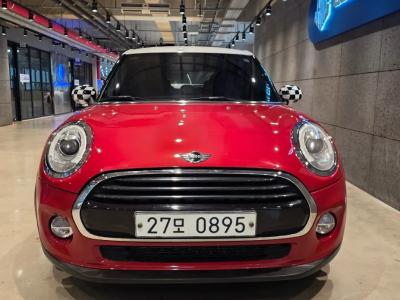 2016 MINI Cooper