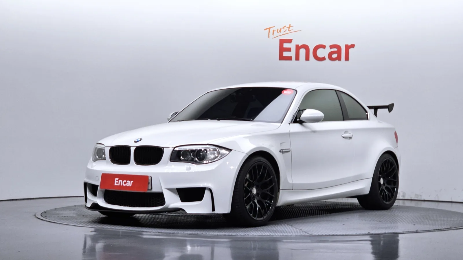 2012 BMW 1M
