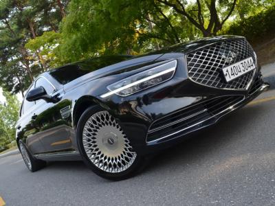 2019 Genesis G90