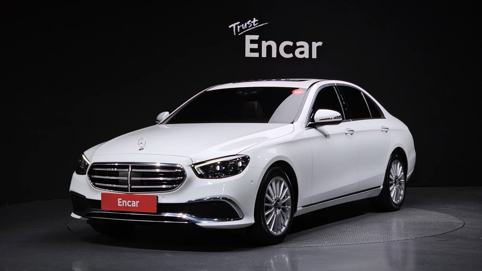 2021 Mercedes-Benz E-Class