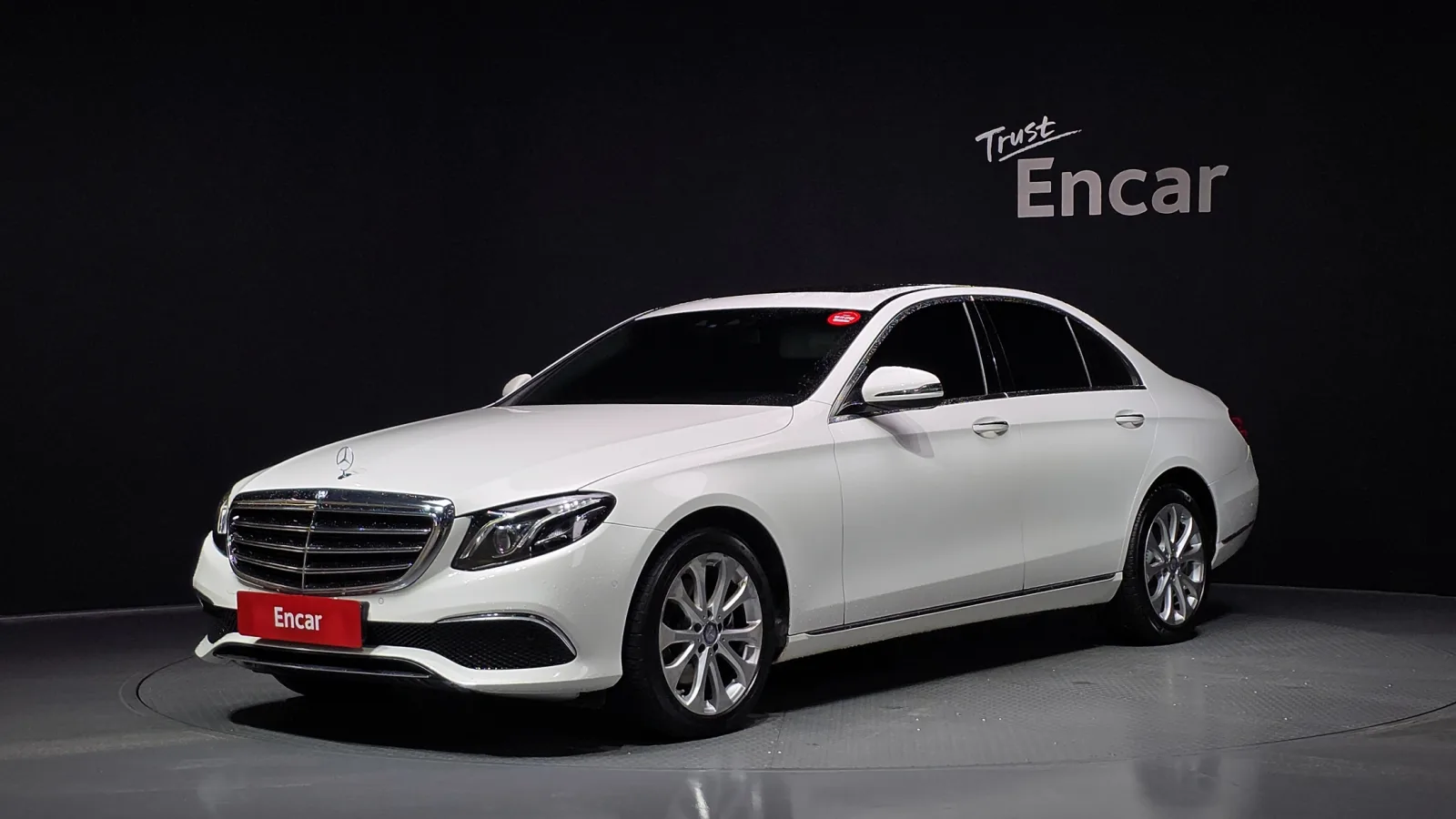 2017 Mercedes-Benz E-Class