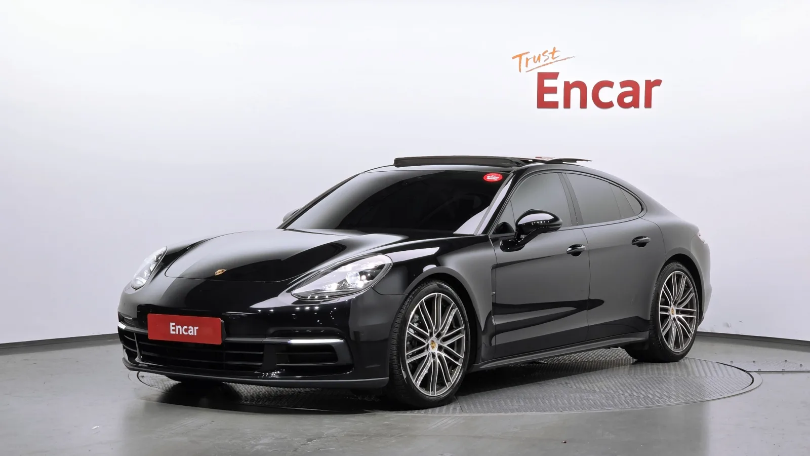 2018 Porsche Panamera