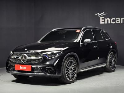 2024 Mercedes-Benz GLC-Class