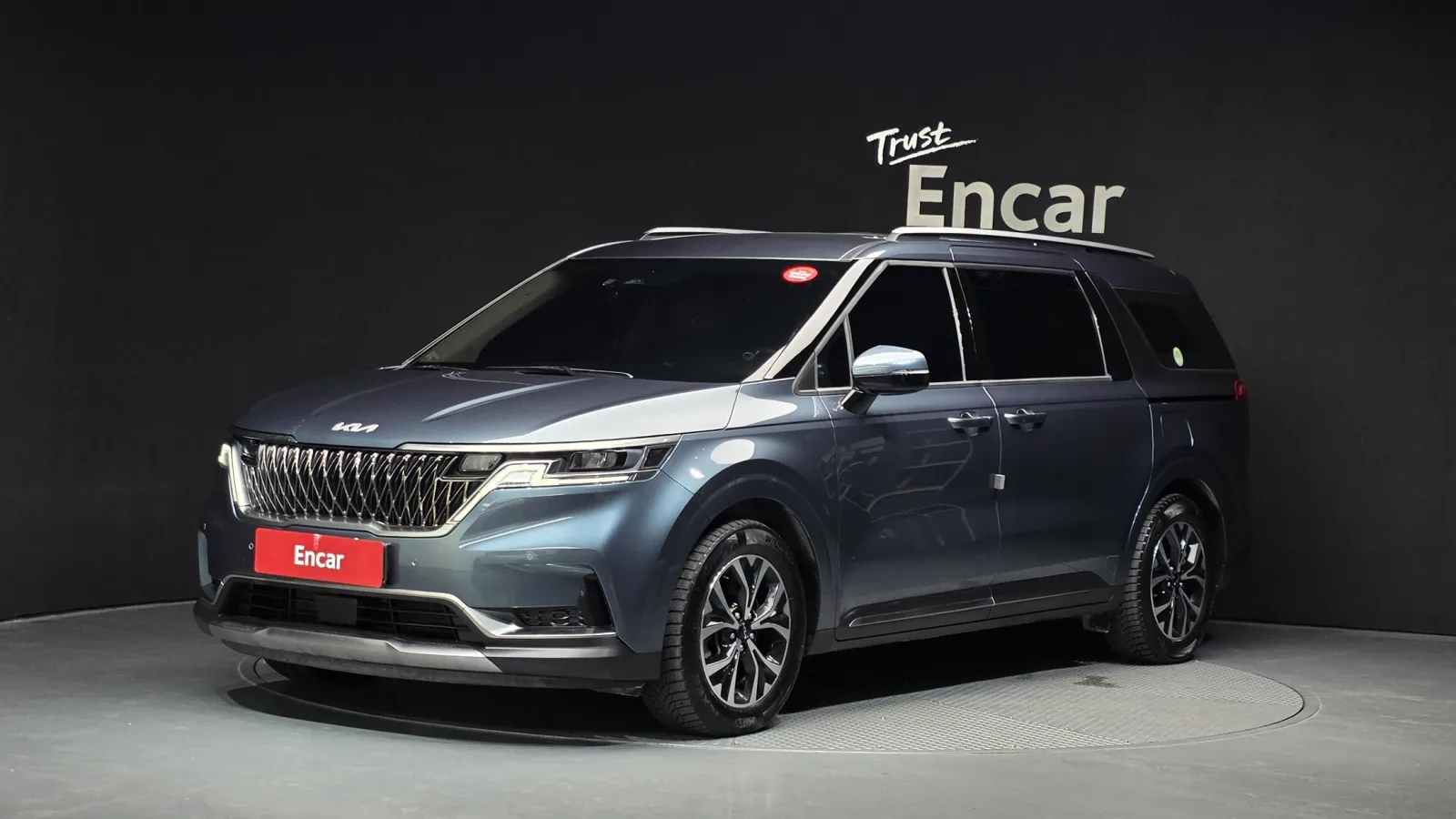 2023 Kia Carnival