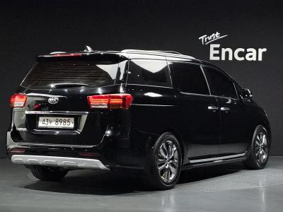 2016 Kia Carnival