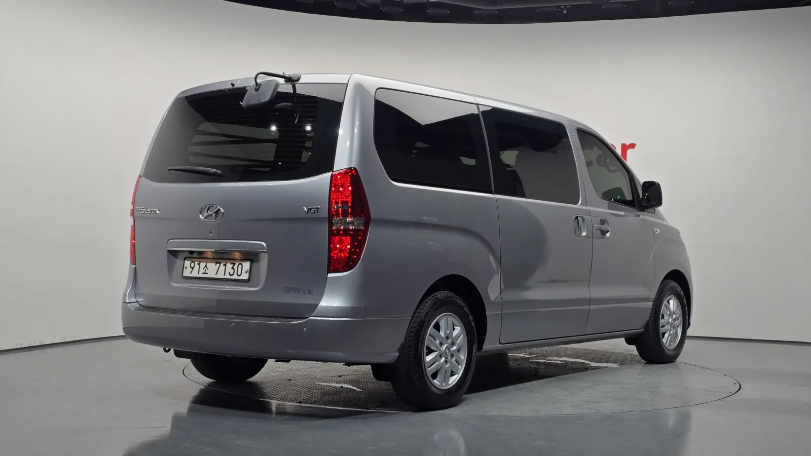 2021 Hyundai Starex