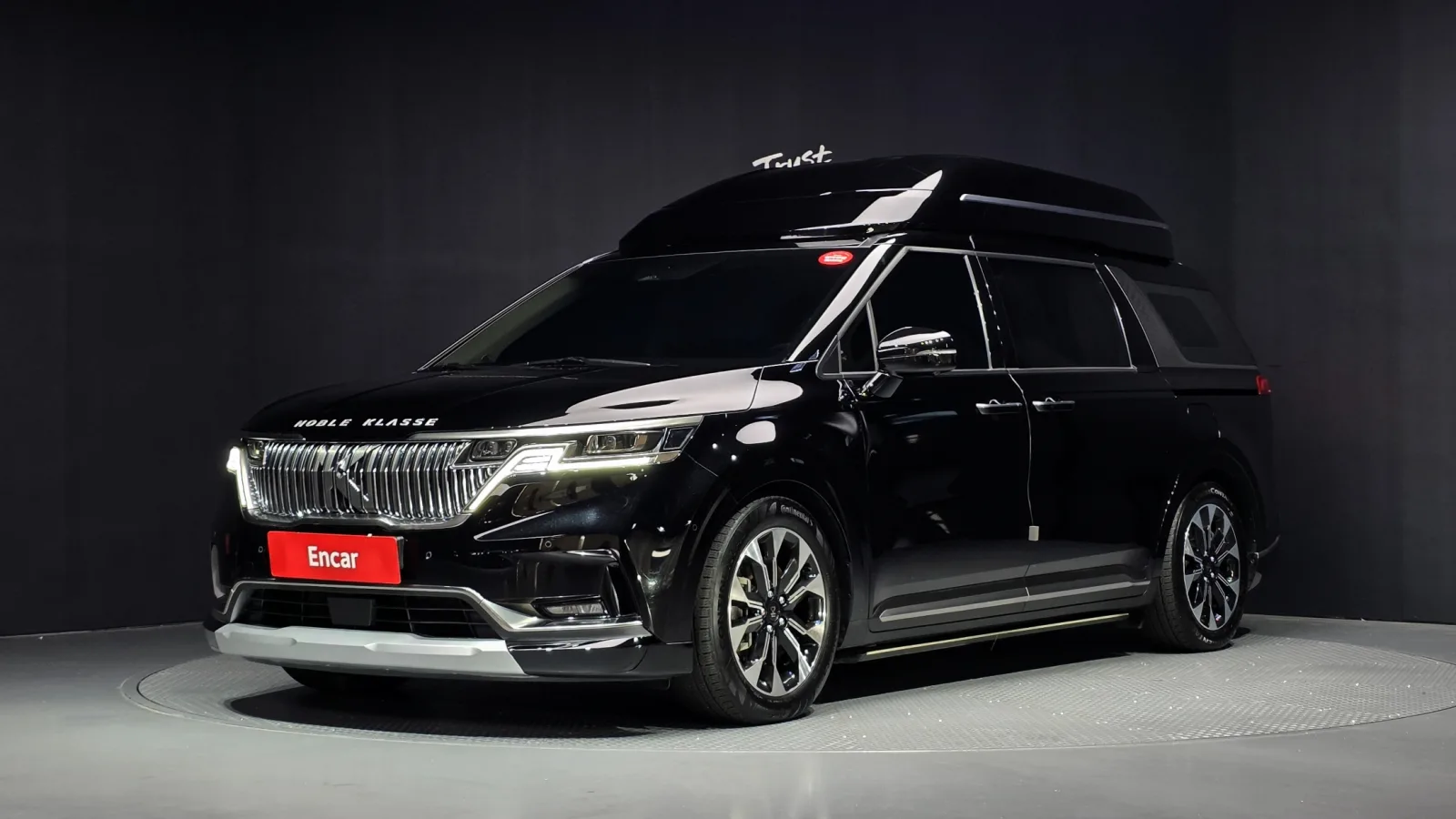 2023 Kia Carnival