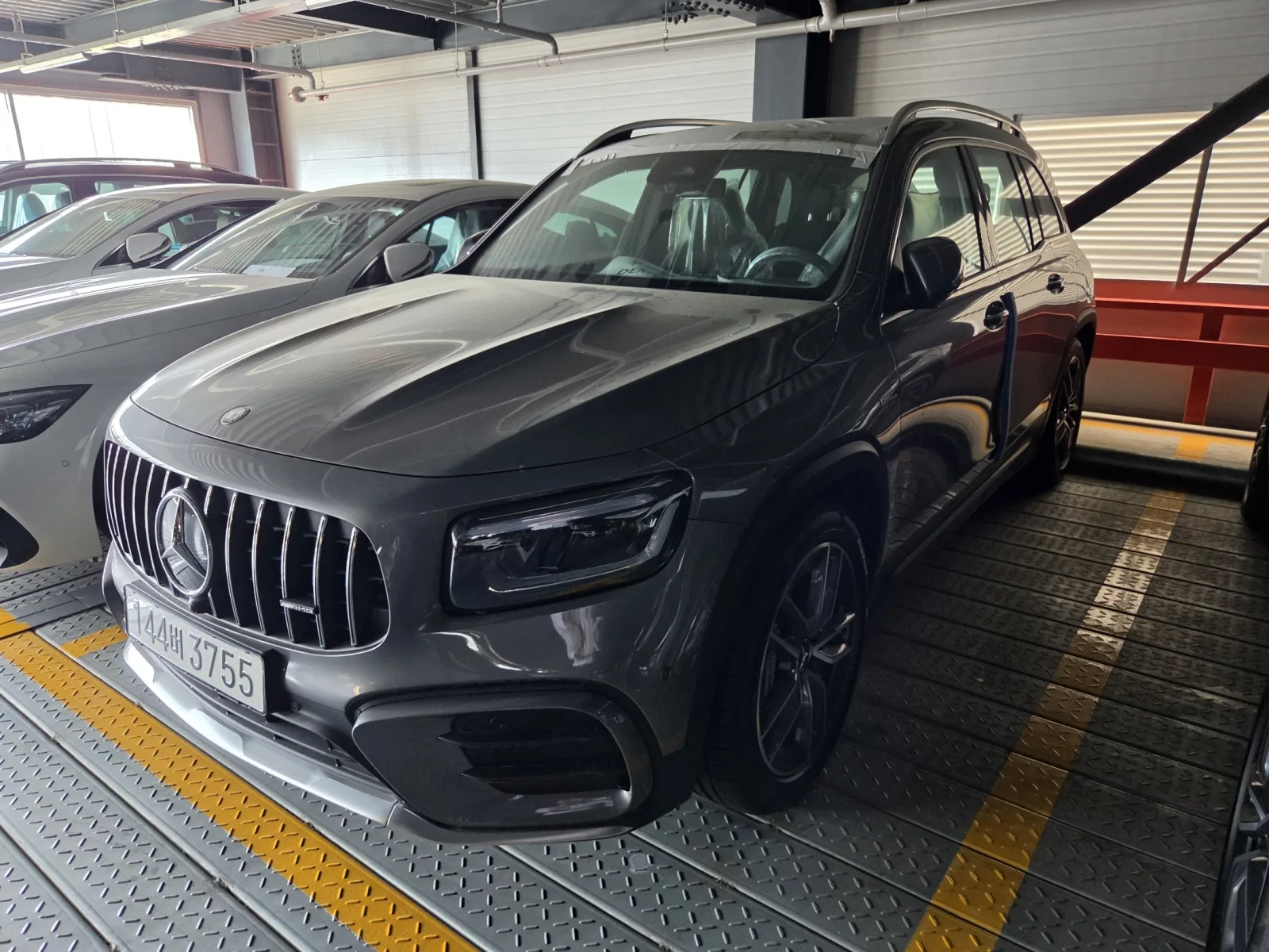 2025 Mercedes-Benz GLB-Class