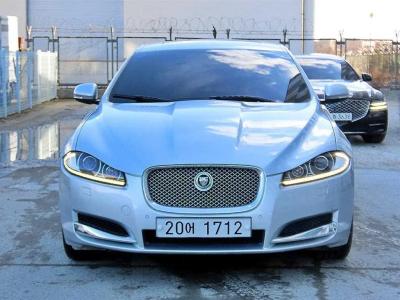 2013 Jaguar XF