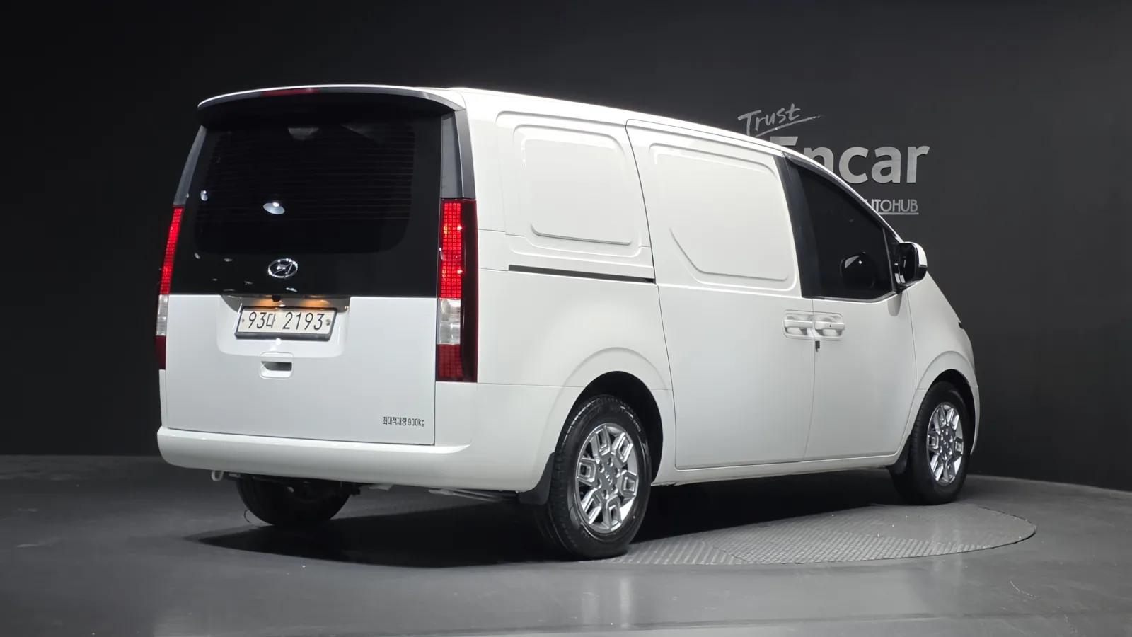 2022 Hyundai Staria