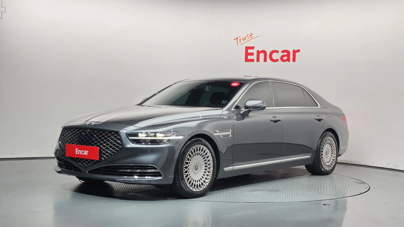 2019 Genesis G90
