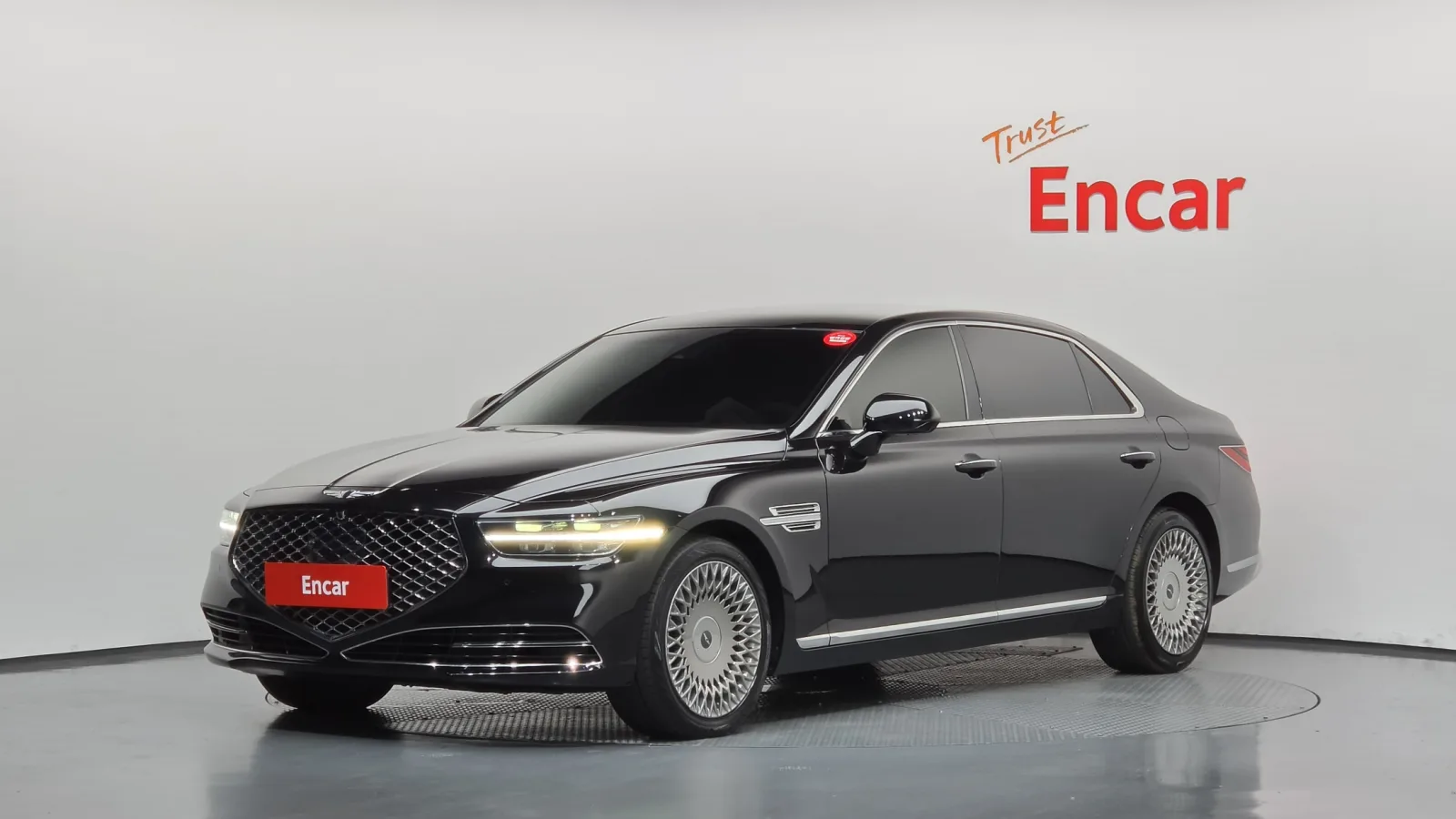 2020 Genesis G90