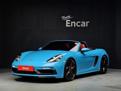 2019 Porsche 718