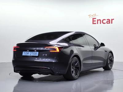 2024 Tesla Model 3