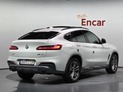 2021 BMW X4