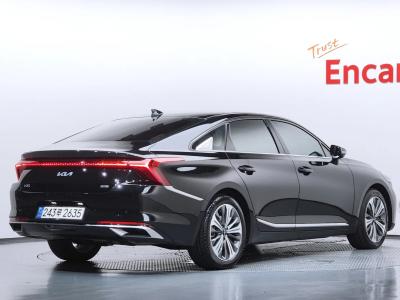 2023 Kia K8