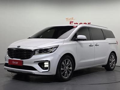 2020 Kia Carnival