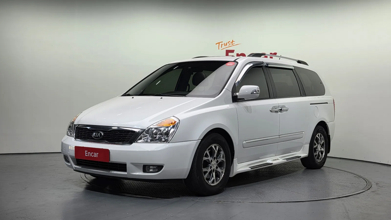 2014 Kia Carnival