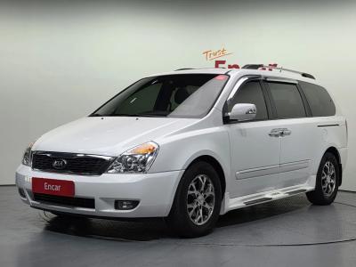 2014 Kia Carnival