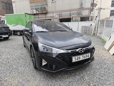 2019 Hyundai Elantra