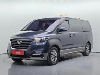 2018 Hyundai Starex
