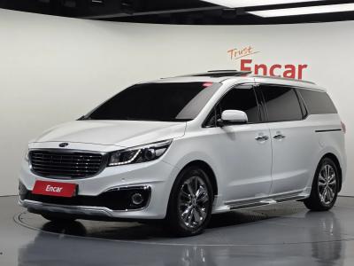 2016 Kia Carnival