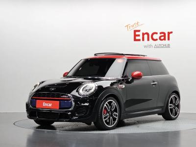 2017 MINI Cooper