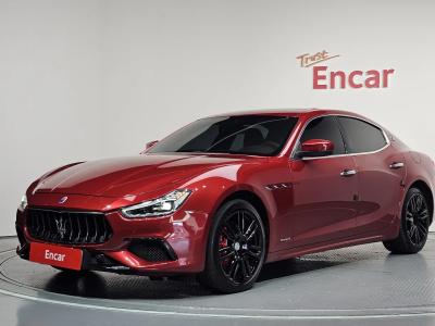 2018 Maserati Ghibli
