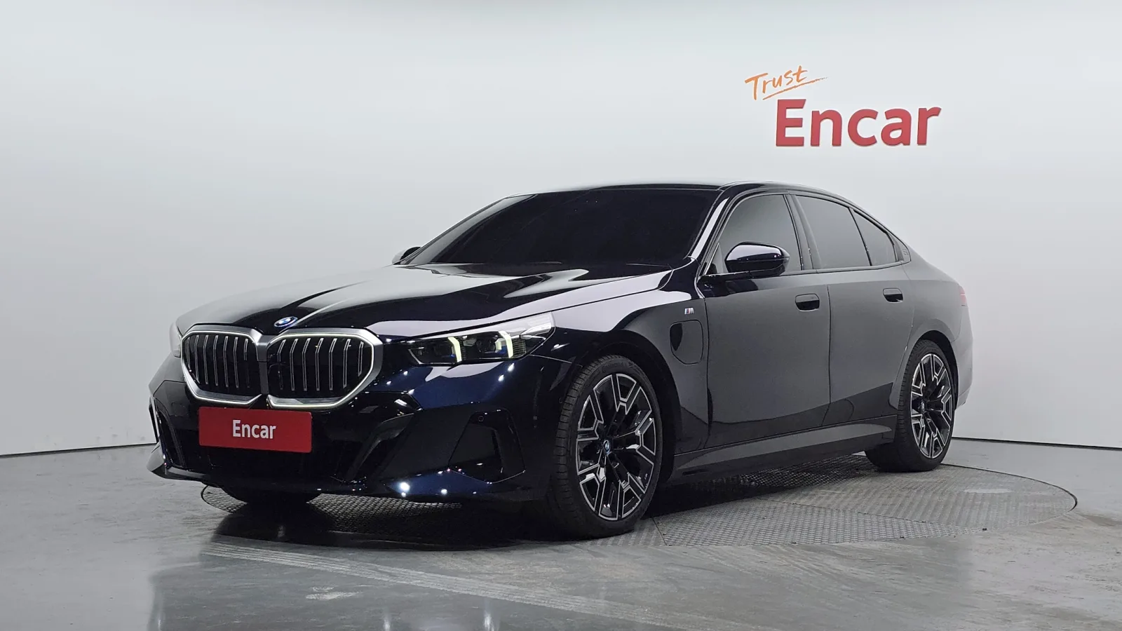 2025 BMW 5-Series