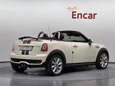2014 MINI Roadster