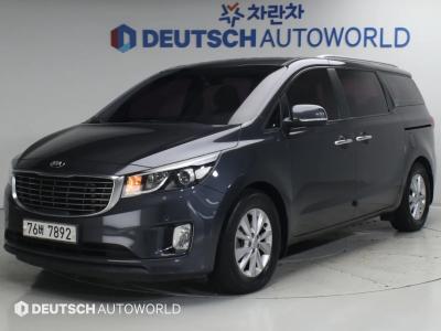 2017 Kia Carnival