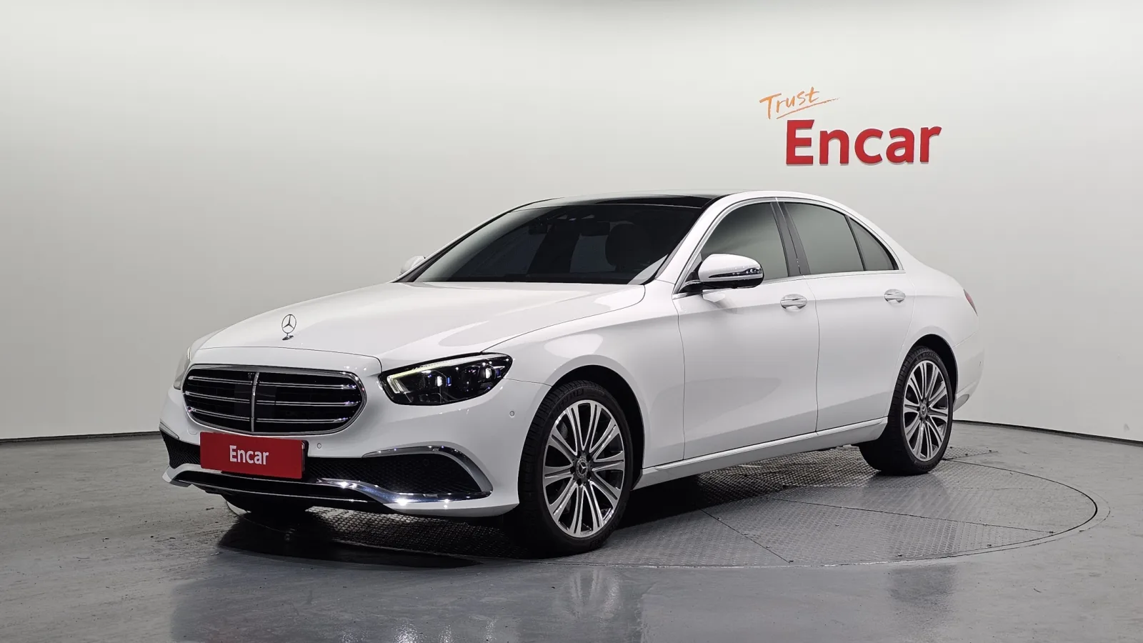 2021 Mercedes-Benz E-Class