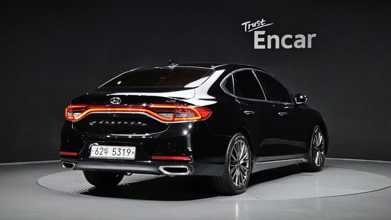 2018 Hyundai Grandeur