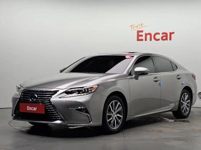2016 Lexus ES