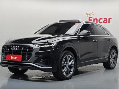 2021 Audi Q8