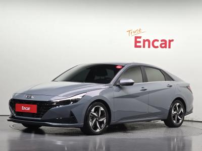 2022 Hyundai Elantra