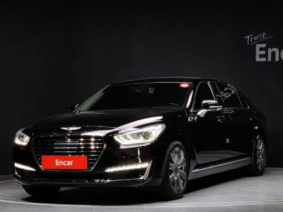 2016 Genesis EQ900