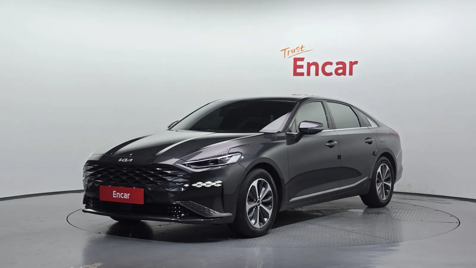 2022 Kia K8