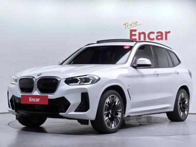 2024 BMW iX3