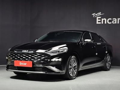 2023 Kia K8