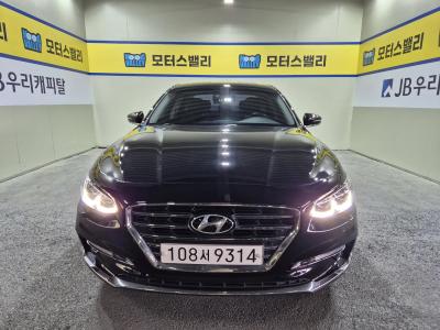 2019 Hyundai Grandeur