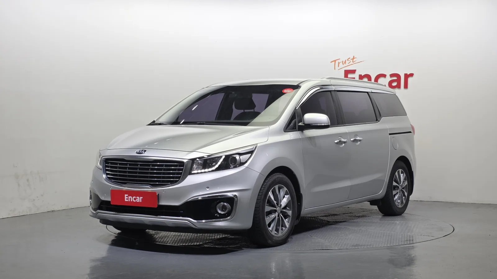 2016 Kia Carnival