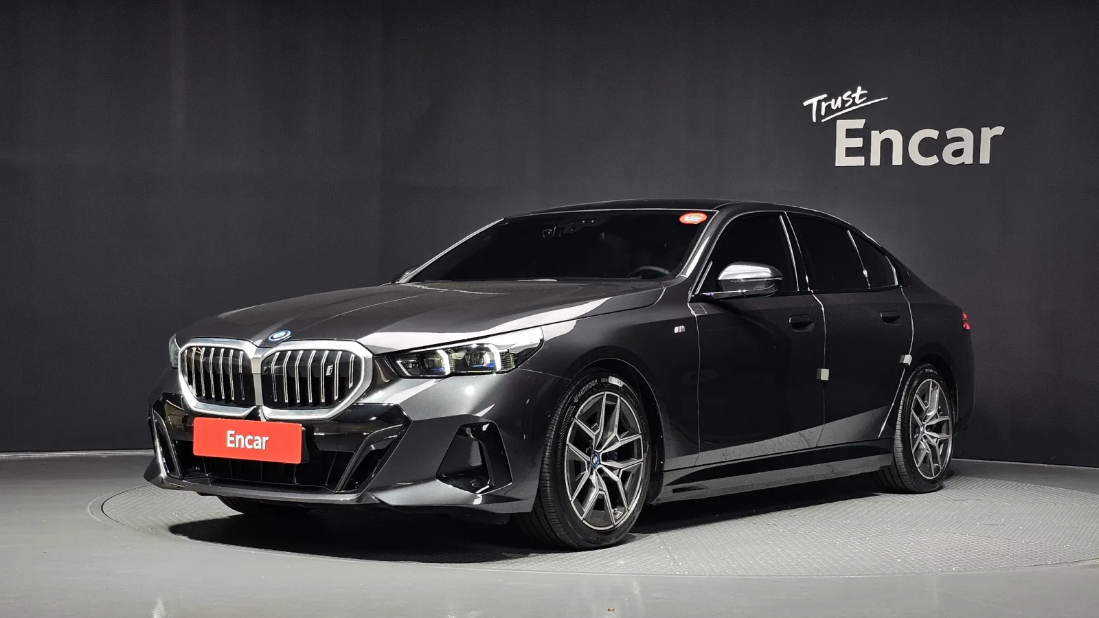 2024 BMW i5