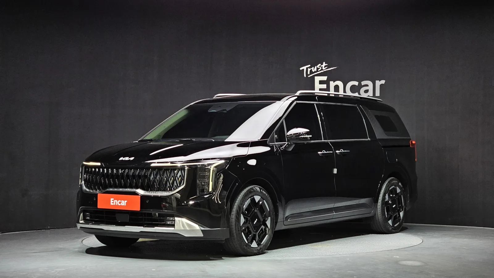 2025 Kia Carnival