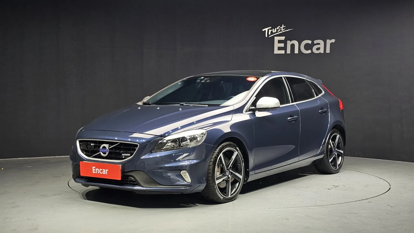 2015 Volvo V40