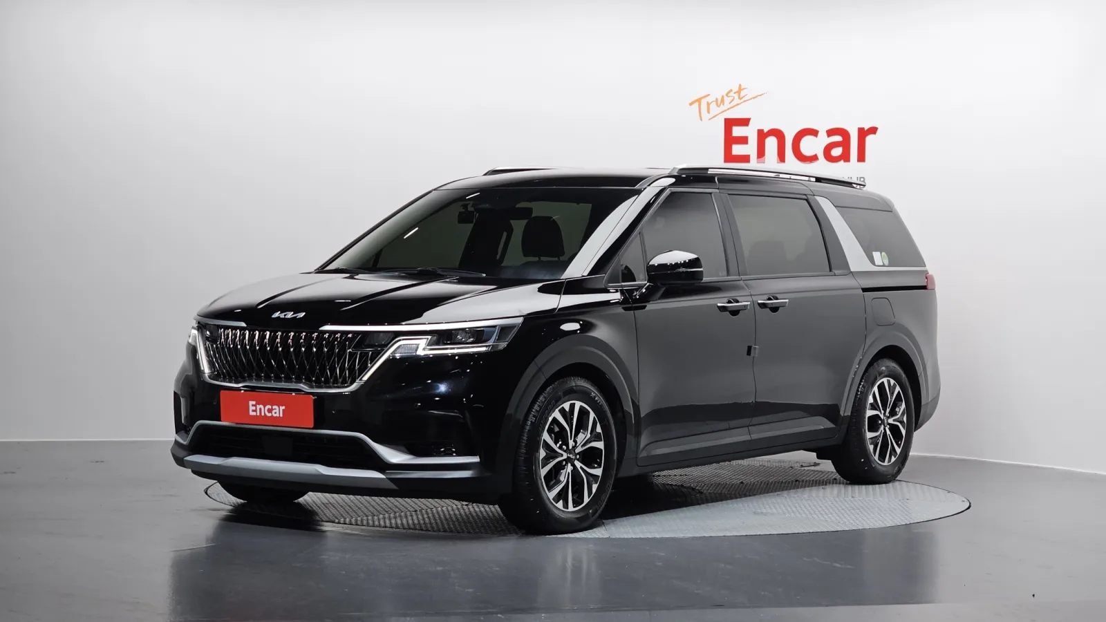 2023 Kia Carnival