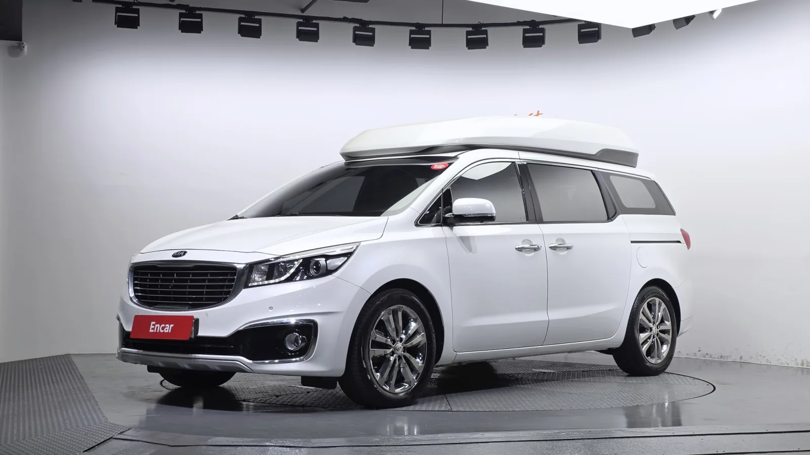 2016 Kia Carnival
