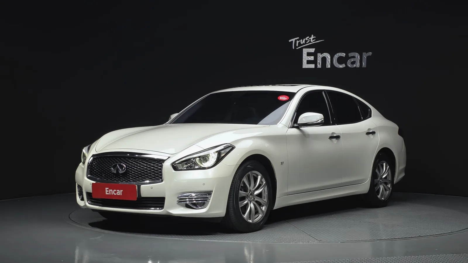 2017 Infiniti Q70