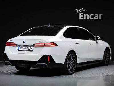 2024 BMW 5-Series