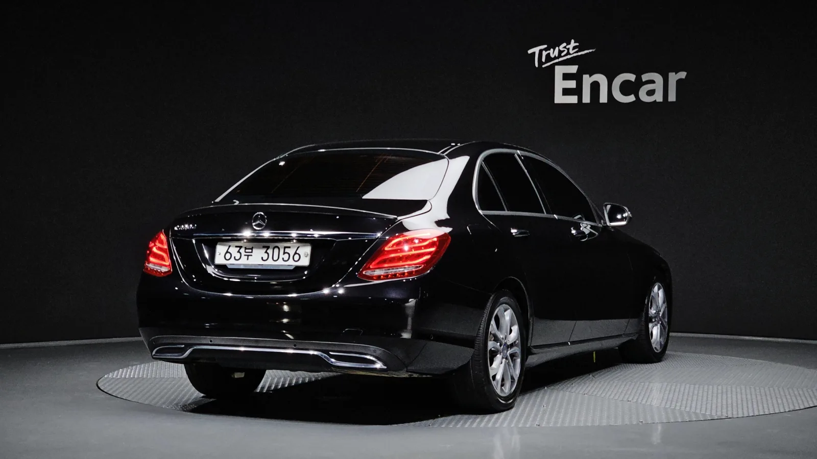 2017 Mercedes-Benz C-Class